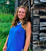 Senior Highlight Caroline Welch
